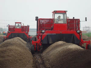 コンポストターナーコンプストミキサーエンジンACキャビン付き新デザイン油圧ドライブ自走式コンポスト製造機 - Product Image 4