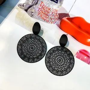 Black circle trendy long section round shaped drop earrings round stud earrings