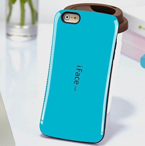 Azzurro di blu marino