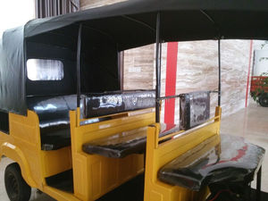 Vente flash 2017 <span class=keywords><strong>Prix</strong></span> de gros <span class=keywords><strong>4</strong></span> places Tricycle Taxi Moto à vendre en Éthiopie - Product Image 6
