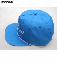 Casquette Snapback en nylon imperméable personnalisée avec impression sérigraphique et cordon - Chapeau de performance pour l'extérieur