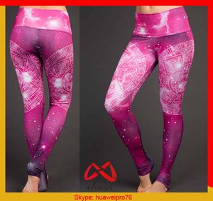 Mujeres del deporte capris Custom gimnasio de yoga pantalones impreso galaxy leggings - Product Image 3