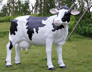 Statue de vache en résine fibre de verre, grande <span class=keywords><strong>sculpture</strong></span> d'animaux de haute qualité, 12 pouces