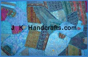 Tapisserie brodée de patchs de sari antique indien - Product Image 2