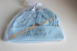 Briantex Ensemble de 3 pièces chaudes de haute qualité pour bébé Chaussettes pour bébé Chapeaux pour bébé - Product Image 2