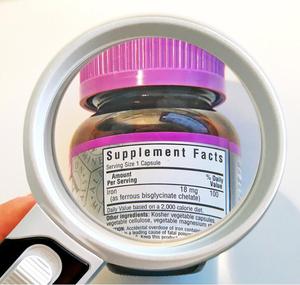 Kaca Pembesar LED Genggam untuk Membaca, Set Lensa <span class=keywords><strong>2</strong></span> Lensa Bercahaya 10X <span class=keywords><strong>5X</strong></span> dengan Lampu - Product Image 1