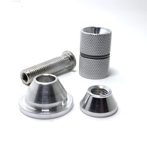 Vis de serrage de bloc de direction de vélo en fibre de <span class=keywords><strong>carbone</strong></span> pour tube de fourche avant, avec système de levage et de fixation en forme de cœur - Product Image 4