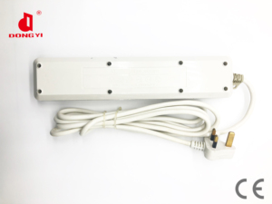 เต้ารับต่อพ่วง4ช่องแบบปรับแต่งได้พร้อมปลั๊กและพอร์ต USB อเนกประสงค์สำหรับสหราชอาณาจักรสหรัฐอเมริกายุโรป16A รับการจัดอันดับ220-250V 3250W - Product Image 6