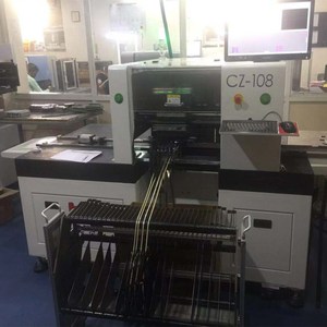 آلة SMT للتجميع <span class=keywords><strong>LED</strong></span> بسعر المصنع مع مكونات أساسية جديدة للمحرك ومغذي <span class=keywords><strong>LED</strong></span> - Product Image 2