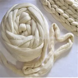 Most Popular Undyed Natural Merino Combed Top Wool Roving Spinning Felting Fiber Bulky Roving