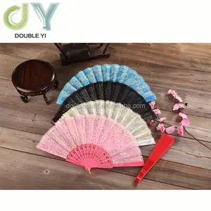 Hot selling red black white lace spanish fan plastic rib lace foldable fan for wedding decoration