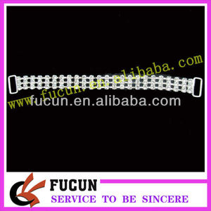 Brillante 3 líneas de cristal claro y brillante <span class=keywords><strong>bikini</strong></span> conector, cerrada hasta la cadena de venta al por mayor - Product Image 1