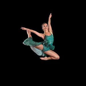 十几岁的女孩抒情绿色芭蕾舞蹈上穿的衣服