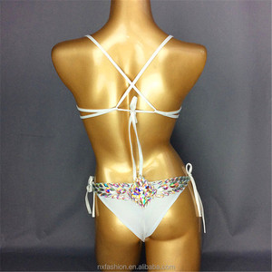 Costumes de carnaval brésiliens faits à la main de haute qualité pour femmes, costumes de fête de carnaval NCC 014 - Product Image 4
