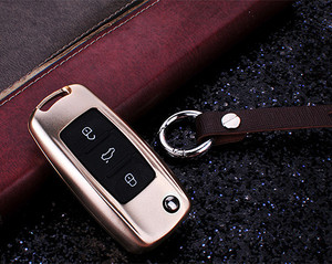 Housse de clé de voiture en aluminium de couleur noire pour VW <span class=keywords><strong>GTI</strong></span> POLO Bora Tiguan Passat B5 B6 Golf 4 MK5 Jetta Eos avec <span class=keywords><strong>porte</strong></span>-clés - Product Image 3