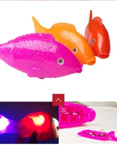 Peixe de natação operado a bateria de brinquedo de plástico com música leve, melhor venda - Product Image 3