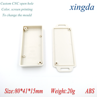 Casing Plastik Elektronik Mini ABS Persegi Panjang Dengan Lubang Pemasangan  Penutup Pelindung Papan Sirkuit Pengendali Jarak Jauh