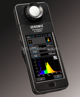 Medidor de Iluminación Sekonic C-7000 con Luz LED y Temperatura de Color Variable para CRI