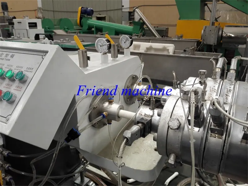 Máquina de fabricación de tuberías de conducto de PVC de 20-63mm