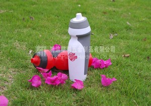 venta al por mayor de plástico deporte botella de agua hecha en la fábrica de china - Product Image 1
