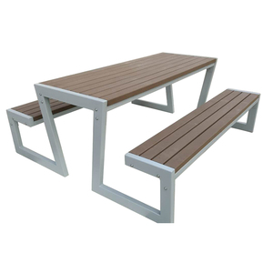 أثاث الفناء الخارجي، طاولة نزهة من مركب الخشب والبلاستيك - Product Image 1
