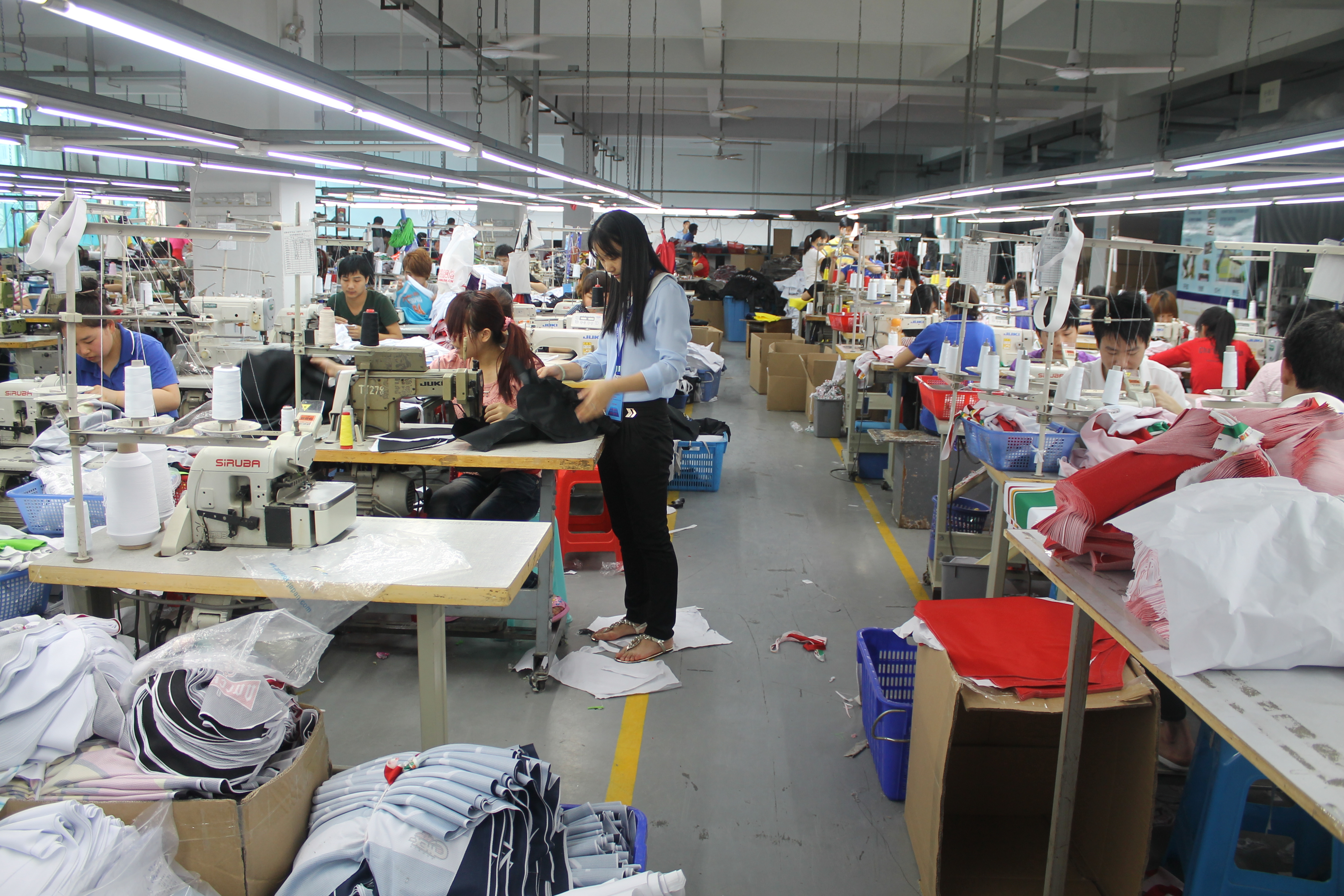 Vestido Plissado Personalizado para Meninas, Uniforme Escolar, Pulôver  Infantil de Verão, Roupas Escolares Tecidas com Logotipo OEM Personalizado  e Tamanho Sob Medida| Alibaba.com, image size:4272x2848