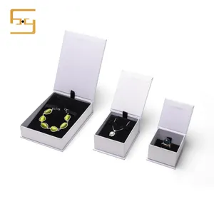 Groothandel Witte Stash Premium Verpakking Magnetische Doos Voor Sieraden Luxe Armband Geschenkdoos Sieraden Kartonnen Doos Verpakking