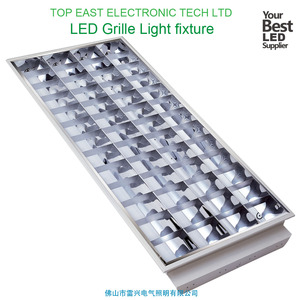 Lámpara LED de Techo Moderna para Oficina de 1200x600 mm, Empotrada, con Rejilla de Aluminio, <span class=keywords><strong>Reflector</strong></span>, 6000K, Luz Diurna, IP20, Regulable, Certificación CE - Product Image 2