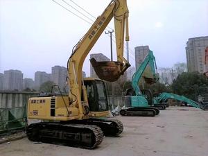 Excavadora sobre orugas Komatsu PC120 usada | Hecho en Japón - Product Image 2