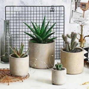 Stampi per vasi <span class=keywords><strong>da</strong></span> <span class=keywords><strong>giardino</strong></span> <span class=keywords><strong>in</strong></span> <span class=keywords><strong>cemento</strong></span> naturale scanalato corteccia/vaso <span class=keywords><strong>in</strong></span> <span class=keywords><strong>cemento</strong></span> per interni per piante succulente - Product Image 2