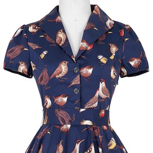 BP000161-1 Belle Poque Stock Robe rétro vintage à manches courtes à motif d'oiseaux en coton rétro des années 50 - Product Image 4