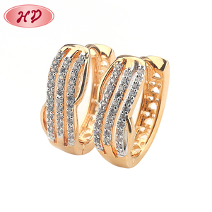 تصاميم أقراط ذهبية مطلية بالبلاتين، أقراط زركونيا صغيرة أنيقة للفتيات - Product Image 3