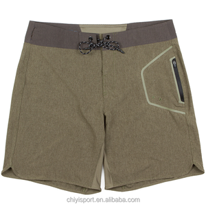 Costume da bagno personalizzato da bambino ad asciugatura rapida di alta qualità - Product Image 1