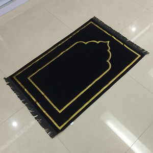 <span class=keywords><strong>Tapis</strong></span> <span class=keywords><strong>de</strong></span> prière musulman avec sac <span class=keywords><strong>Tapis</strong></span> <span class=keywords><strong>de</strong></span> prière musulman BT-818 - Product Image 1