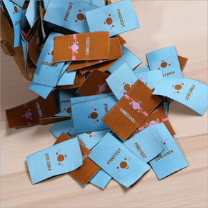 <span class=keywords><strong>Etichette</strong></span> <span class=keywords><strong>tessute</strong></span> piegate abbigliamento produttore all'ingrosso personalizzato con Logo del marchio per etichetta principale/collo - Product Image 1