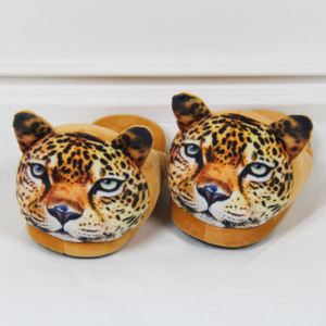 LK Venta caliente barato felpa interior lindo gato de peluche Animal zapatillas impresión perro zapatillas - Product Image 3