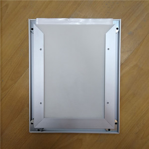쉬운 빠른 변경 포스터 슬라이드 알루미늄 프레임 A4 상단 오픈 스타일 포스터 프레임 - Product Image 3