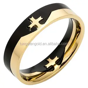 真新しいメンズチタンナイツテンプラー18Kゴールドメッキクロスリング - Product Image 1