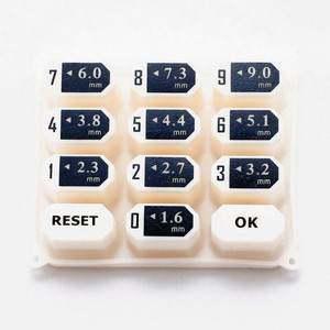 Tùy chỉnh thực hiện dẫn điện 3x4 bố trí bàn phím cao su Silicone với <span class=keywords><strong>12</strong></span> phím tùy chỉnh màu sắc & logo tay cảm thấy phun dầu - Product Image 5