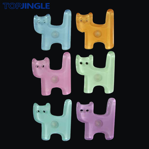 Likable Cat Shape Souvenir <b>Fridge</b> Magnet - Product Image 1