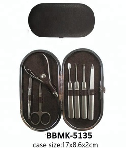 BE BEAUTY BBMK-5130 Trousse de Soins des Ongles pour <span class=keywords><strong>Homme</strong></span>, en Acier Inoxydable, pour Voyage et Cadeau, avec Étui en <span class=keywords><strong>Cuir</strong></span> de Haute Qualité - Product Image 3