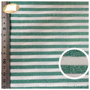 ¡Producto en oferta! Tela de punto de rayas teñidas de hilo metálico de nailon suave lurex - Product Image 6