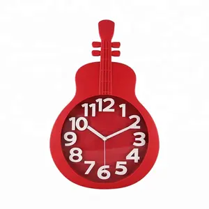 Kinder Wanduhr in Gitarre Form