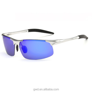 Lunettes de <span class=keywords><strong>soleil</strong></span> polarisées Al-Mg TAC pour hommes fabriquées sur mesure avec protection UV400 Style tendance OEM - Product Image 4