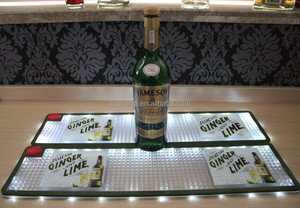 Personalizado pvc estera de la barra de led <span class=keywords><strong>que</strong></span> brilla intensamente en la oscuridad para promociones Esteras de <span class=keywords><strong>bar</strong></span> personalizad - Product Image 2