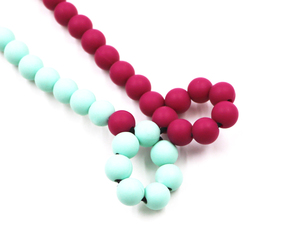 Gros Baby Safe Silicone <span class=keywords><strong>Maman</strong></span> Infirmiers <span class=keywords><strong>Collier</strong></span> Populaire Couleurs De Bonbons SANS BPA Silicone Bébé de <span class=keywords><strong>Dentition</strong></span> Perles - Product Image 1