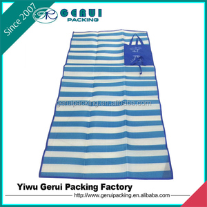 Gerui comodidad plegable playa al aire libre de <span class=keywords><strong>la</strong></span> playa de picnic camping Mat impermeable estera de <span class=keywords><strong>la</strong></span> playa - Product Image 2