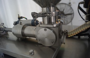 Le <span class=keywords><strong>miel</strong></span> de <span class=keywords><strong>Manuka</strong></span> bâton petit sachet emballage machine - Product Image 4
