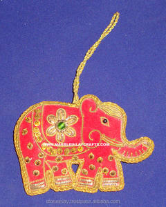 Éléphants suspendus de Noël pour l'intérieur - Product Image 1