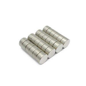 N42 Dia 6x2mm Forte Rare Earth Néodyme Disque Dur Aimant - Product Image 1
